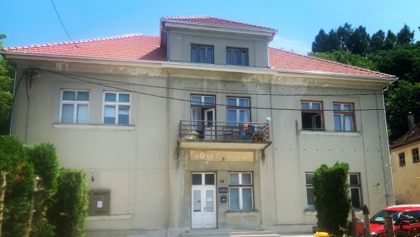 Kuća Klajn_prednje_privatni album