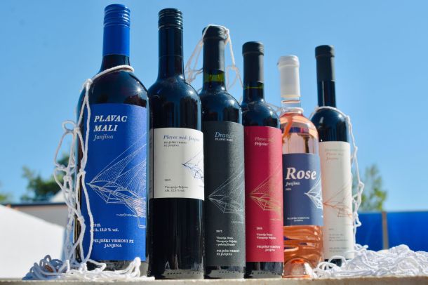 vina-peljsac-janjina-1