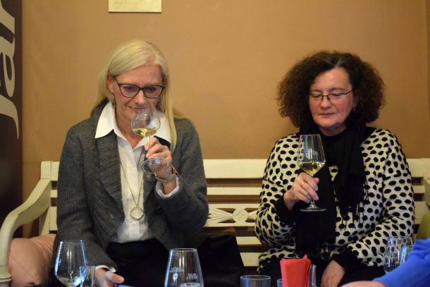 vinski-razgovori-cheers-4