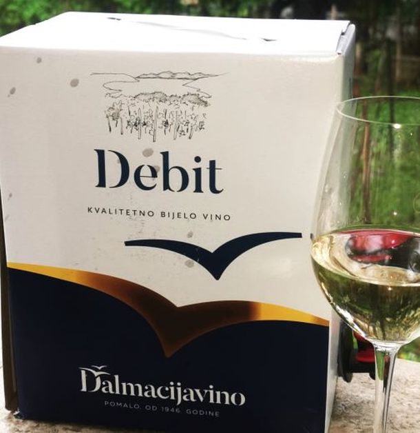 Zlatni bag-in-box Dalmacijavino
