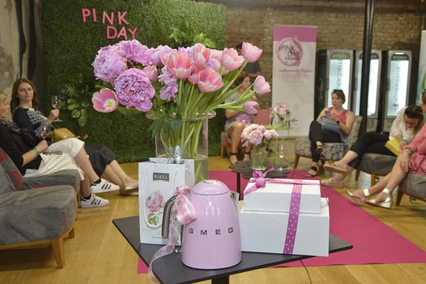 9-pink-day-festival-8