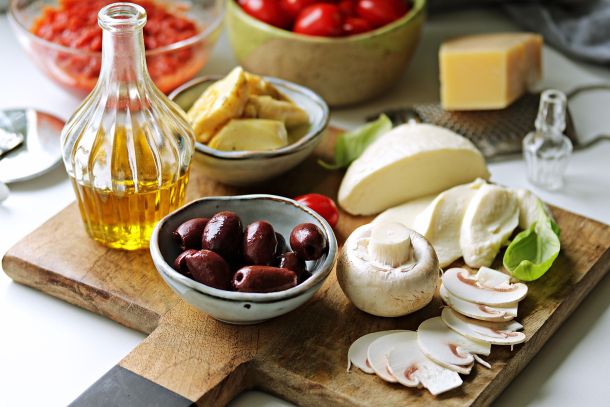 masline mozzarela maslinovo ulje
