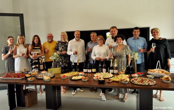 pjenusavi-dorucak-u-zagorj-1