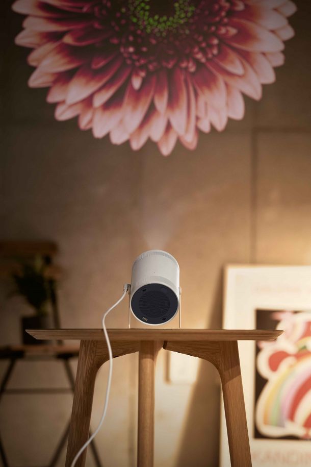 projektor samsung The Freestyle_1