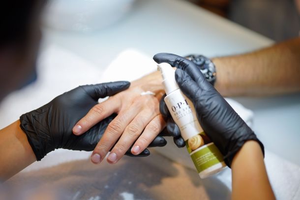 Kalmar Hair and Skin Boutique 11