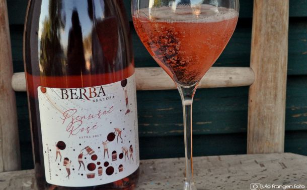 Bertosa pjenusac rose teran pinot