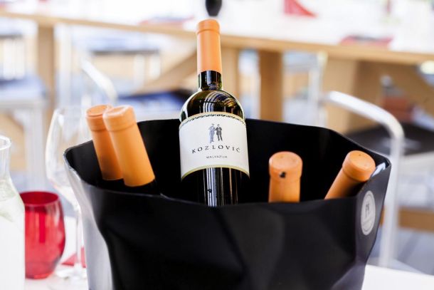 Kozlović_-_vinarija_terasa_galerija_03