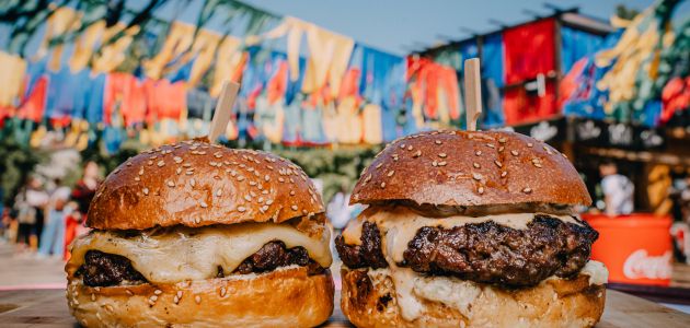 Odlična atmosfera na Zagreb Burger festivalu uz 40 vrsta mesnih poslastica