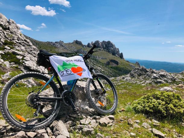 Zastava na biciklu Tulove grede