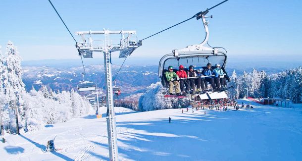 djecji-zimski-kamp-vodenih-sportova-skijanja-2