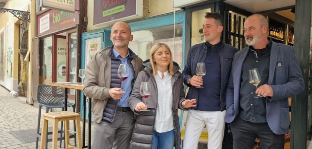 tilia-vina-predstavljanje