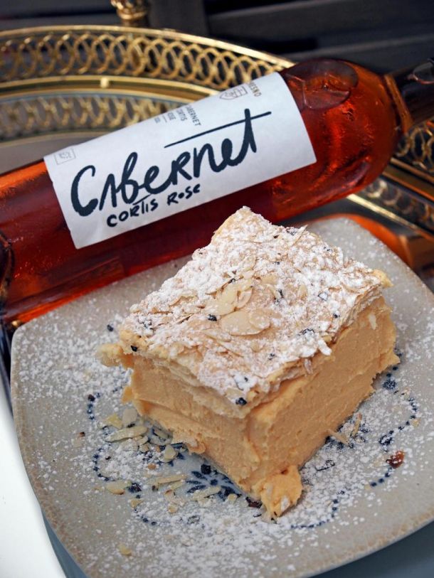 07-kremsnita-od-batata-chresno-cabernet-cortis-rose