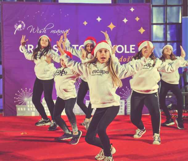 escape plesna skupina grad svetog nikole 2022 amazinga