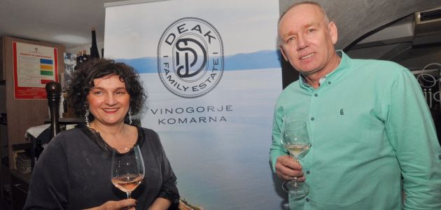 Zagrebačka prezentacija obiteljske vinarije Deak