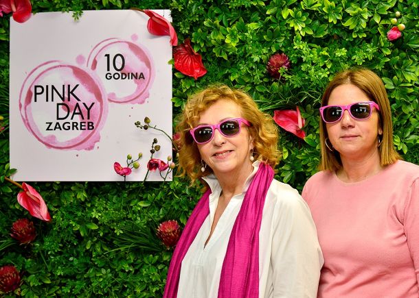 1 Sanja Muzaferija direktorica PD festivala i Zrinka Jeliå Beliniå izvrþna direktorica PD festivala