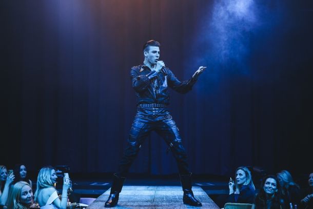 mint-show-5