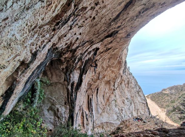 stijene otoka hvara penjanje