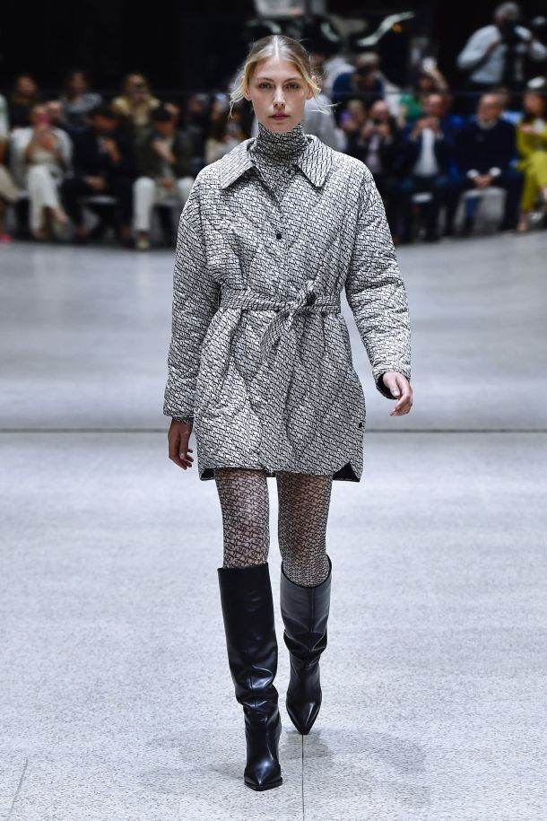 c-a-aw23-02