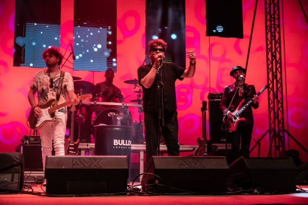 crvena-jabuka-koncert-1