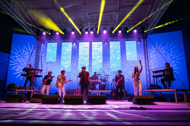 crvena-jabuka-koncert-2