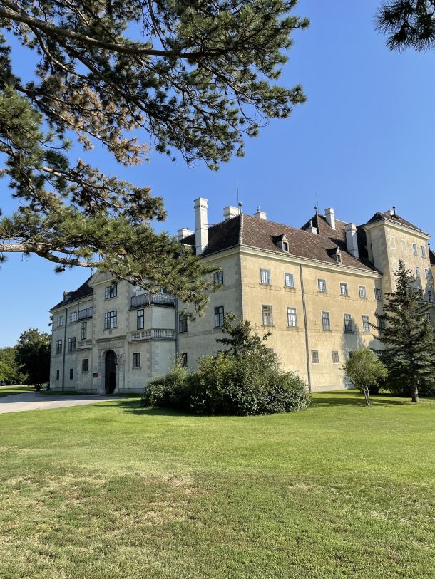 palaca laxenburg filmski studio austrija