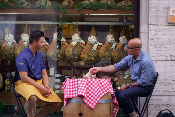 Stanley Tucci U potrazi za Italijom