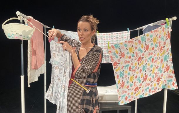 predstava super mama Jelena Hadži Manev