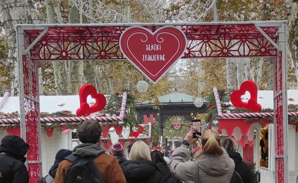advent zagreb 2023 slatki zrinjevac