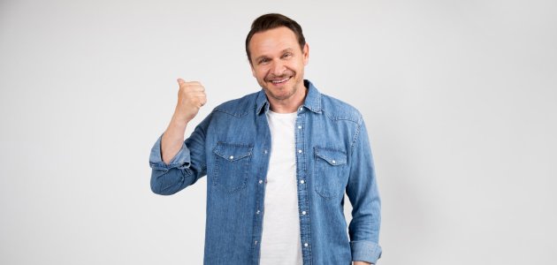 Enis Bešlagić premijerno u Zagrebu s predstavom Da sam ja neko