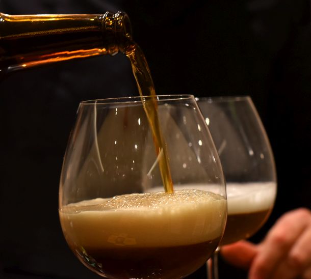 casa za pivo Adriatic Craft beer tocenje piva sa pjenom