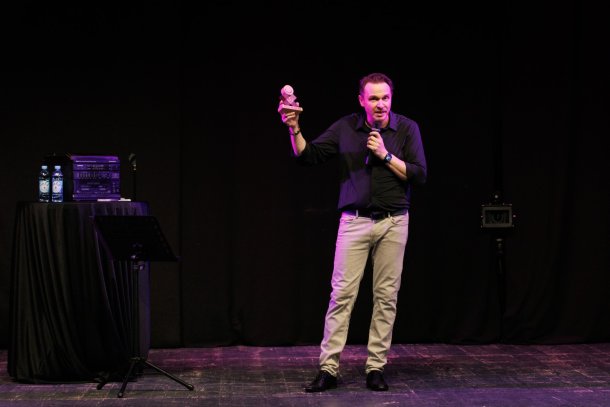 enis-beslagic-predstava-2