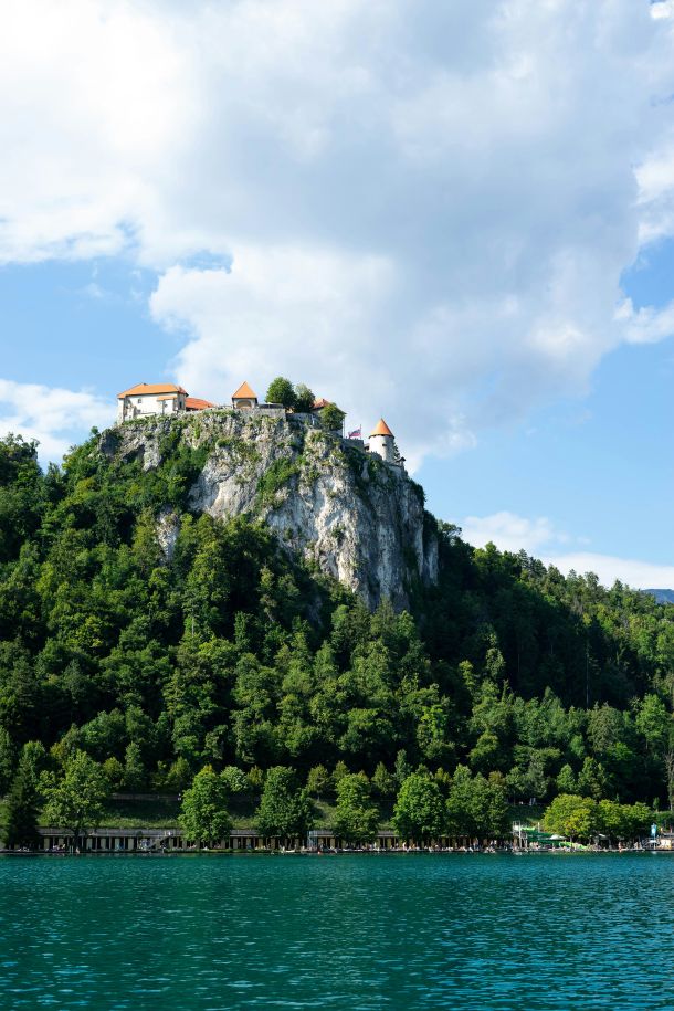 izlet slovenija bled blejski grad