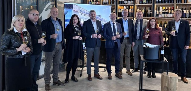 Srce za nju, WineRi  – i WOW – pozivaju na vikend u znaku žena i vina