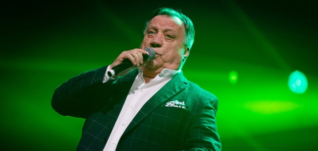 Karijeru dugu preko 40 godina, Halid je pretočio u jednu večer