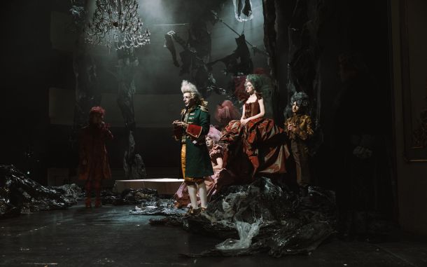 mozart salieri predstava Scenograf Vanja Magic