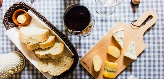 Otkrivamo najnovije ljetne vinske hitove i vodimo vas u vinske pustolovine za vruće dane