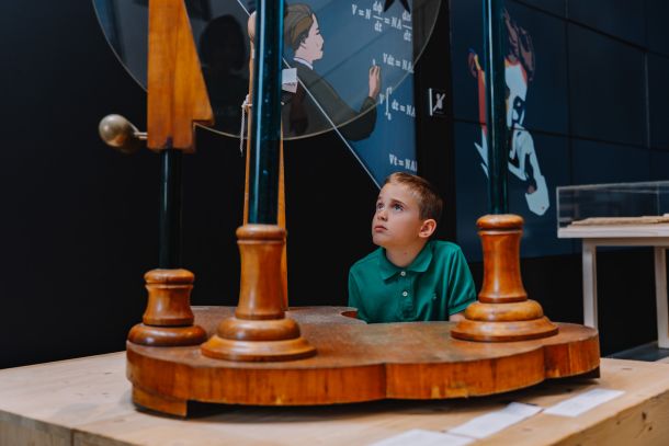 nikola-tesla-experience-center-2