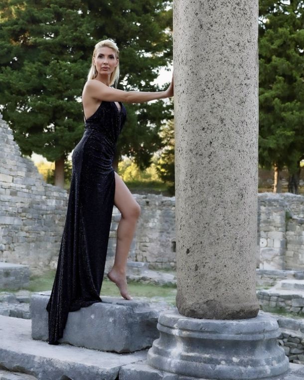ana-cagalj-versage-7