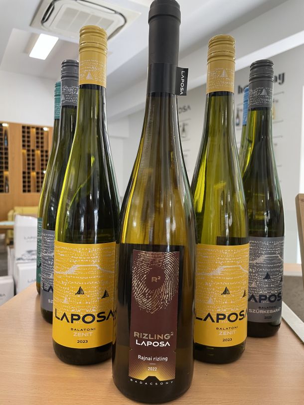 vina laposa madarska  balaton